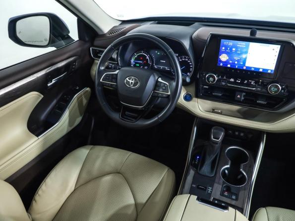 Toyota Highlander IV (XU70) с пробегом 2021 года, цена 4 299 777 рублей, 82000 км, внедорожник, Автокод Объявления