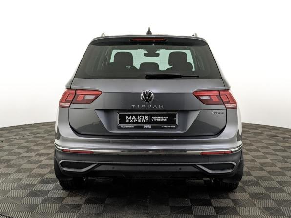 Volkswagen Tiguan II Рестайлинг с пробегом 2021 года, цена 3 500 000 рублей, 62176 км, внедорожник, Автокод Объявления