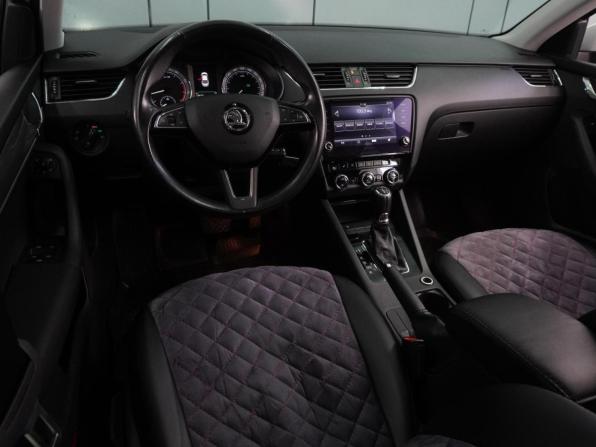 Skoda Octavia III (A7) Рестайлинг с пробегом 2017 года, цена 1 850 000 рублей, 178104 км, лифтбек, Автокод Объявления