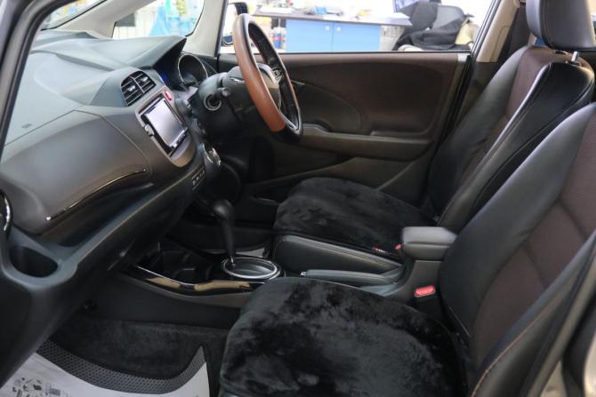 Honda Fit Shuttle I с пробегом 2011 года, цена 999 000 рублей, 147000 км, универсал, Автокод Объявления