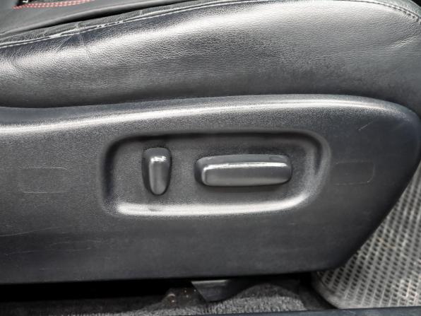 Toyota Highlander II (XU40) Рестайлинг с пробегом 2011 года, цена 1 770 000 рублей, 235118 км, внедорожник, Автокод Объявления