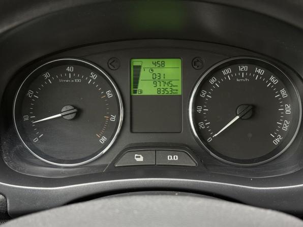 Skoda Roomster I Рестайлинг с пробегом 2012 года, цена 650 000 рублей, 97743 км, компактвэн, Автокод Объявления
