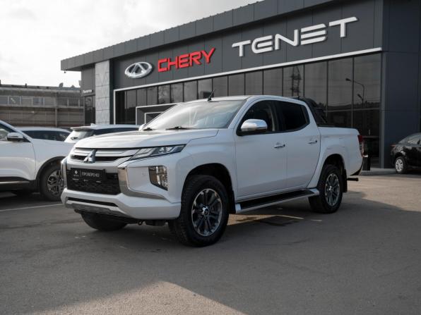Mitsubishi L200 V Рестайлинг с пробегом 2023 года, цена 3 660 000 рублей, 81198 км, пикап, Автокод Объявления