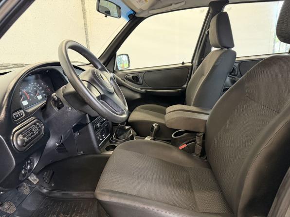 Chevrolet Niva I Рестайлинг с пробегом 2016 года, цена 660 000 рублей, 79500 км, внедорожник, Автокод Объявления