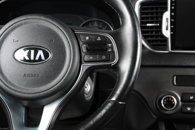 Kia Sportage IV с пробегом 2016 года, цена 1 839 000 рублей, 115000 км, внедорожник, Автокод Объявления