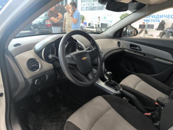 Chevrolet Cruze I Рестайлинг с пробегом 2015 года, цена 850 000 рублей, 104506 км, седан, Автокод Объявления