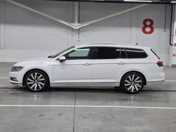 Volkswagen Passat B8 с пробегом 2018 года, цена 1 819 000 рублей, 198801 км, универсал, Автокод Объявления