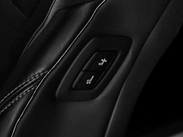 Lexus LM II с пробегом 2023 года, цена 14 740 000 рублей, 34513 км, минивэн, Автокод Объявления