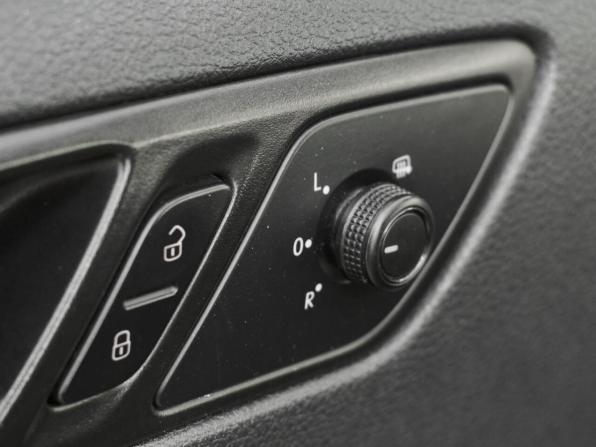 Volkswagen Jetta VI Рестайлинг с пробегом 2016 года, цена 1 325 000 рублей, 122987 км, седан, Автокод Объявления