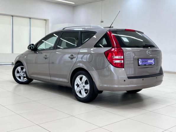 Kia Ceed I с пробегом 2007 года, цена 699 000 рублей, 224495 км, универсал, Автокод Объявления