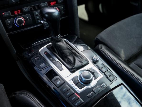 Audi A6 III (C6) с пробегом 2008 года, цена 999 000 рублей, 304000 км, седан, Автокод Объявления