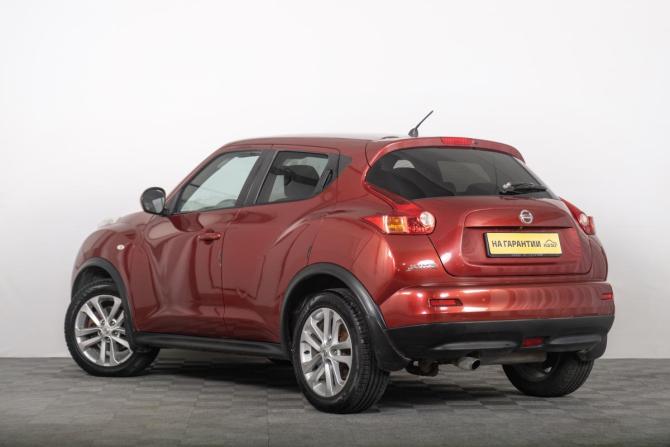 Nissan Juke I с пробегом 2012 года, цена 1 109 000 рублей, 228000 км, внедорожник, Автокод Объявления