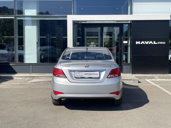 Hyundai Solaris I Рестайлинг с пробегом 2015 года, цена 1 079 000 рублей, 135048 км, седан, Автокод Объявления