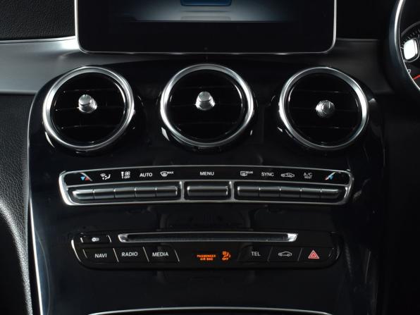 Mercedes-Benz C-Класс IV (W205) с пробегом 2015 года, цена 1 814 995 рублей, 118790 км, седан, Автокод Объявления
