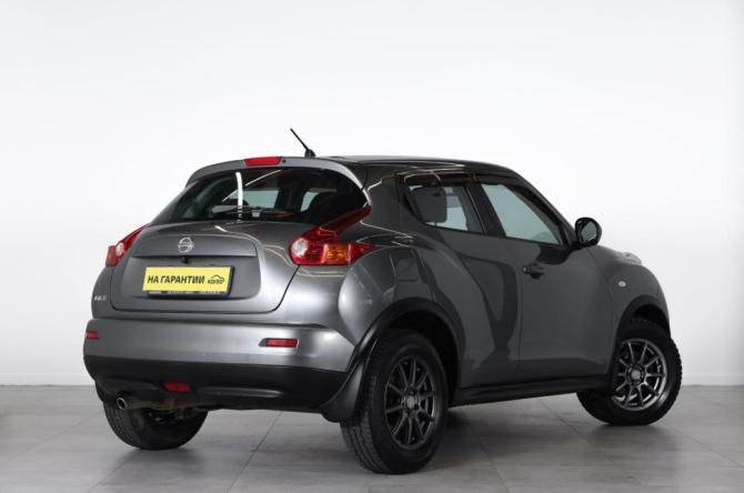 Nissan Juke I с пробегом 2012 года, цена 1 099 000 рублей, 124600 км, внедорожник, Автокод Объявления
