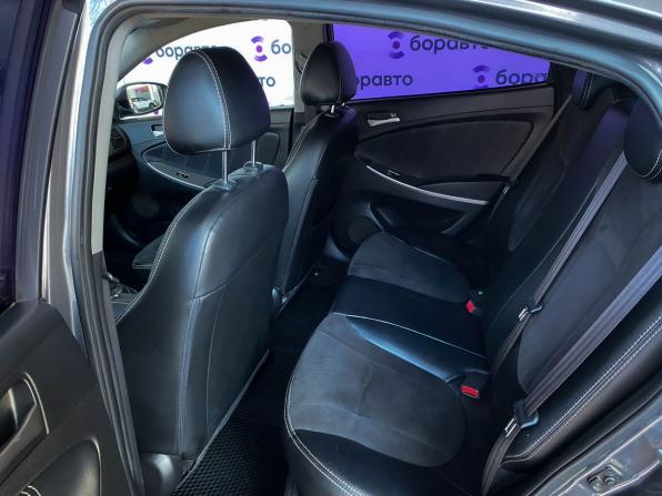 Hyundai Solaris I Рестайлинг с пробегом 2015 года, цена 1 150 000 рублей, 221560 км, седан, Автокод Объявления