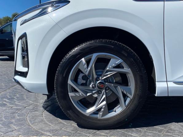 Hongqi HS3 с пробегом 2024 года, цена 2 450 000 рублей, 6860 км, внедорожник, Автокод Объявления