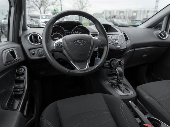 Ford Fiesta Mk6 Рестайлинг с пробегом 2016 года, цена 1 180 000 рублей, 85179 км, седан, Автокод Объявления