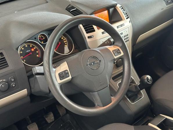 Opel Zafira B с пробегом 2008 года, цена 600 000 рублей, 119894 км, компактвэн, Автокод Объявления