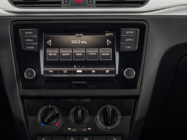 Skoda Rapid I Рестайлинг с пробегом 2019 года, цена 1 349 000 рублей, 77246 км, лифтбек, Автокод Объявления