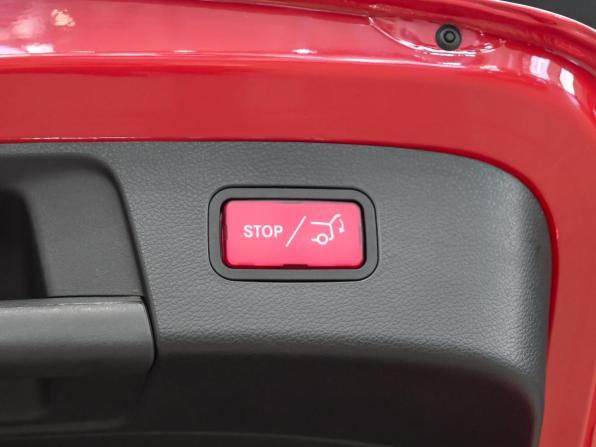 Mercedes-Benz GLA I (X156) с пробегом 2014 года, цена 2 190 000 рублей, 135620 км, внедорожник, Автокод Объявления