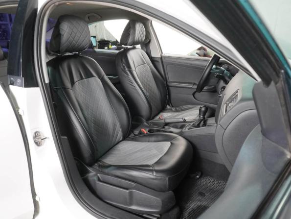Volkswagen Jetta VI Рестайлинг с пробегом 2015 года, цена 1 049 000 рублей, 186290 км, седан, Автокод Объявления