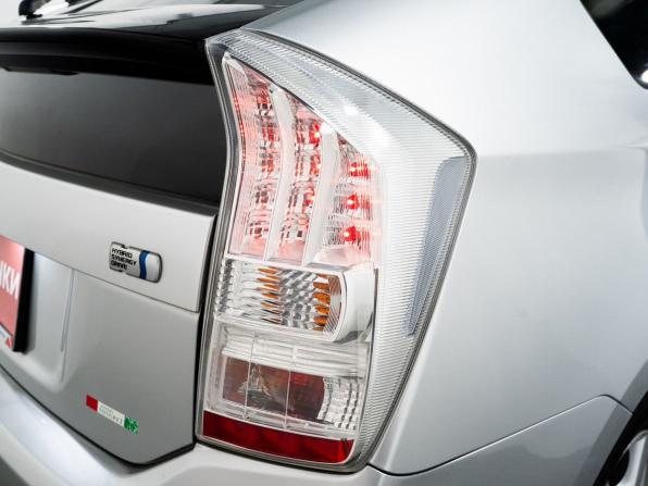 Toyota Prius III (XW30) с пробегом 2010 года, цена 949 500 рублей, 257844 км, лифтбек, Автокод Объявления