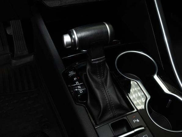 Kia K5 III с пробегом 2021 года, цена 2 398 000 рублей, 98551 км, седан, Автокод Объявления