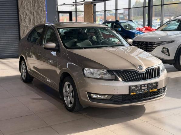 Skoda Rapid I Рестайлинг с пробегом 2018 года, цена 1 420 000 рублей, 115630 км, лифтбек, Автокод Объявления