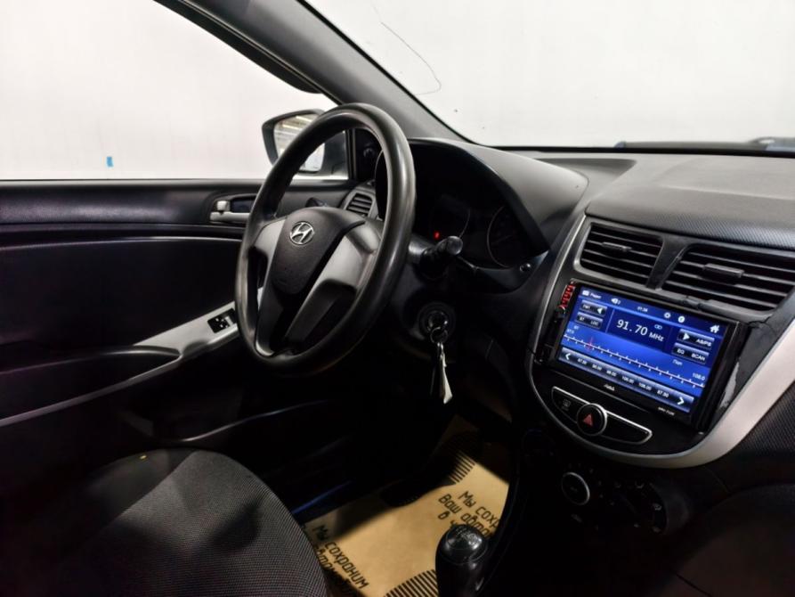 Hyundai Solaris I Курск  - изображение 5