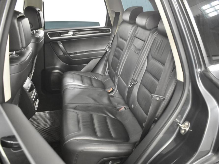 Volkswagen Touareg II Рестайлинг Казань  - изображение 9