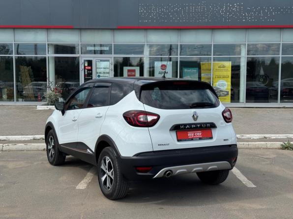 Renault Kaptur I с пробегом 2018 года, цена 1 590 000 рублей, 145270 км, внедорожник, Автокод Объявления