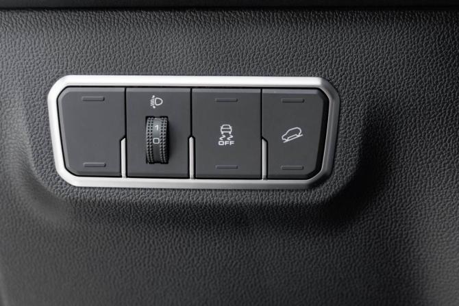 Новый Haval M6 II 2026 года, цена 2 049 000 рублей, внедорожник, Автокод Объявления