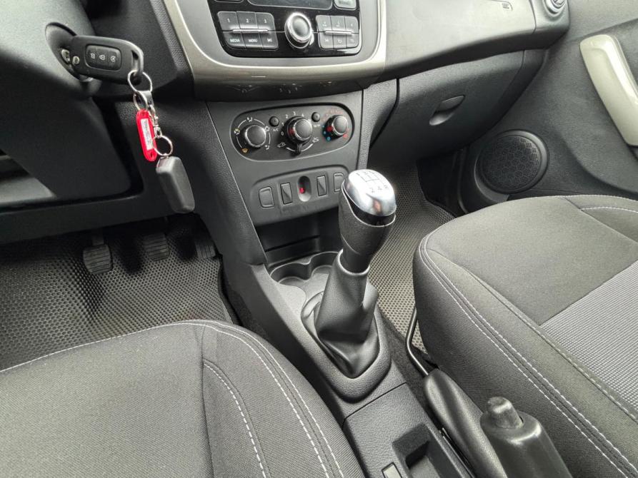 Renault Logan II Рестайлинг Энгельс  - изображение 15