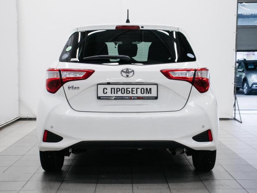 Toyota Vitz III (XP130) Рестайлинг Красноярск  - изображение 6