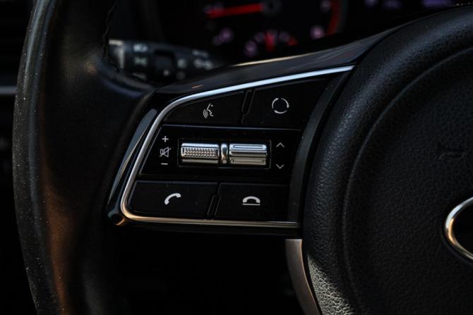 Kia Sportage IV Рестайлинг с пробегом 2021 года, цена 2 490 000 рублей, 96452 км, внедорожник, Автокод Объявления
