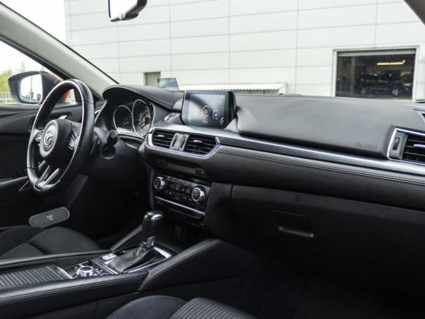 Mazda 6 III (GJ) Рестайлинг с пробегом 2018 года, цена 1 900 000 рублей, 130000 км, седан, Автокод Объявления
