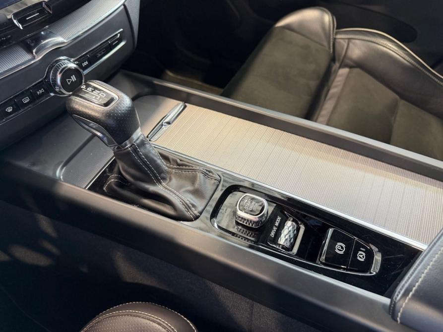 Volvo XC60 II Москва  - изображение 24