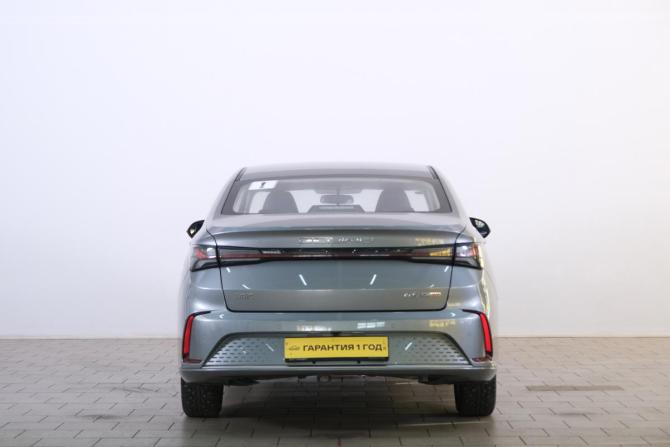 BAIC U5 Plus с пробегом 2023 года, цена 1 449 000 рублей, 25000 км, седан, Автокод Объявления