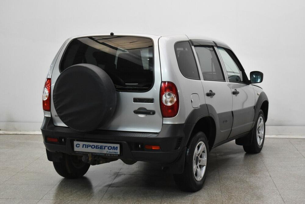 Chevrolet Niva I Рестайлинг Москва  - изображение 4