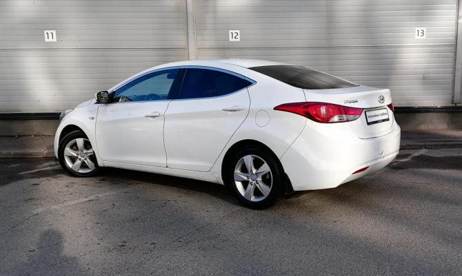 Hyundai Elantra V (MD) с пробегом 2013 года, цена 669 000 рублей, 290449 км, седан, Автокод Объявления