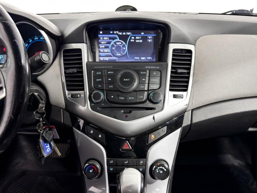 Chevrolet Cruze I Санкт-Петербург  - изображение 18