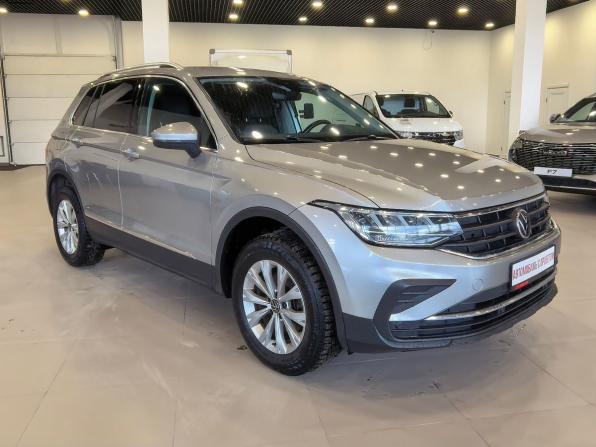 Volkswagen Tiguan II Рестайлинг с пробегом 2021 года, цена 2 199 000 рублей, 118032 км, внедорожник, Автокод Объявления