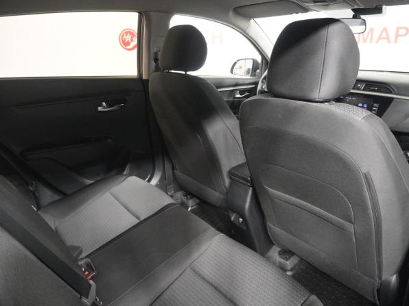 Kia Rio IV Рестайлинг с пробегом 2021 года, цена 2 060 000 рублей, 24293 км, хэтчбек, Автокод Объявления