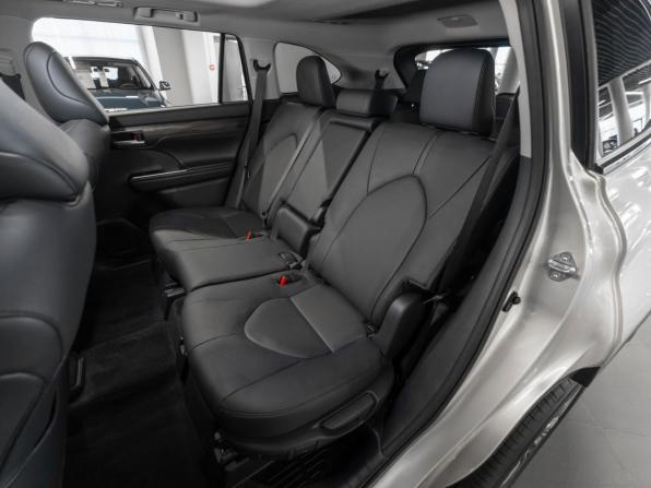 Toyota Highlander IV (XU70) с пробегом 2026 года, цена 5 690 000 рублей, 20 км, внедорожник, Автокод Объявления