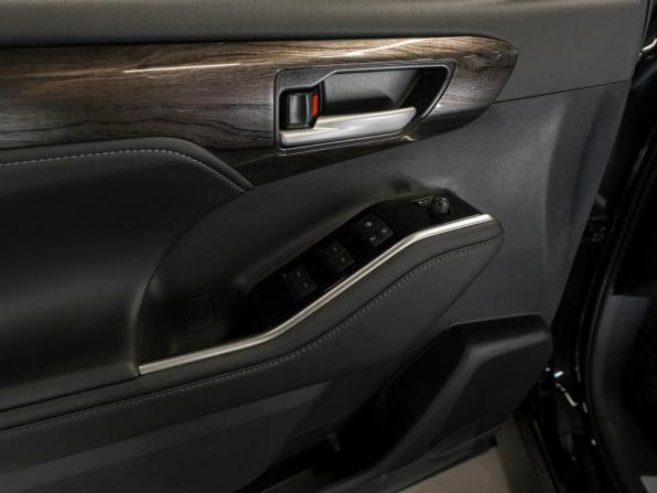 Toyota Highlander IV (XU70) с пробегом 2026 года, цена 5 100 000 рублей, 50 км, внедорожник, Автокод Объявления