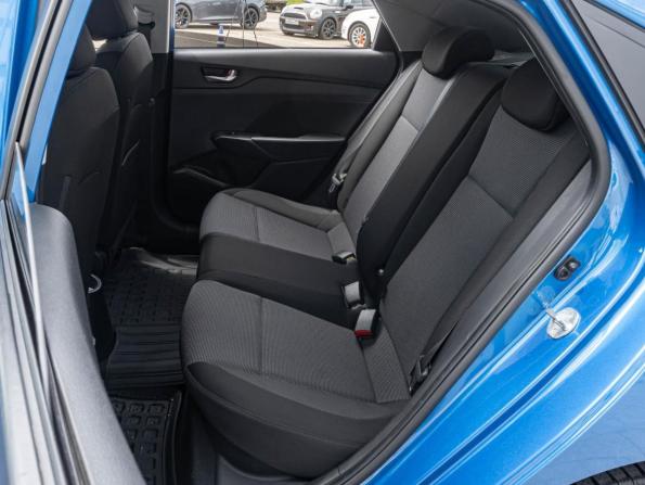 Hyundai Solaris II с пробегом 2019 года, цена 1 198 000 рублей, 130478 км, седан, Автокод Объявления
