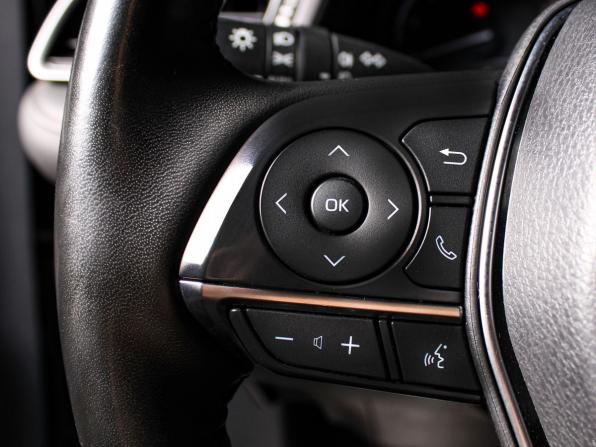 Toyota Camry VIII (XV70) Рестайлинг с пробегом 2021 года, цена 3 050 000 рублей, 71300 км, седан, Автокод Объявления