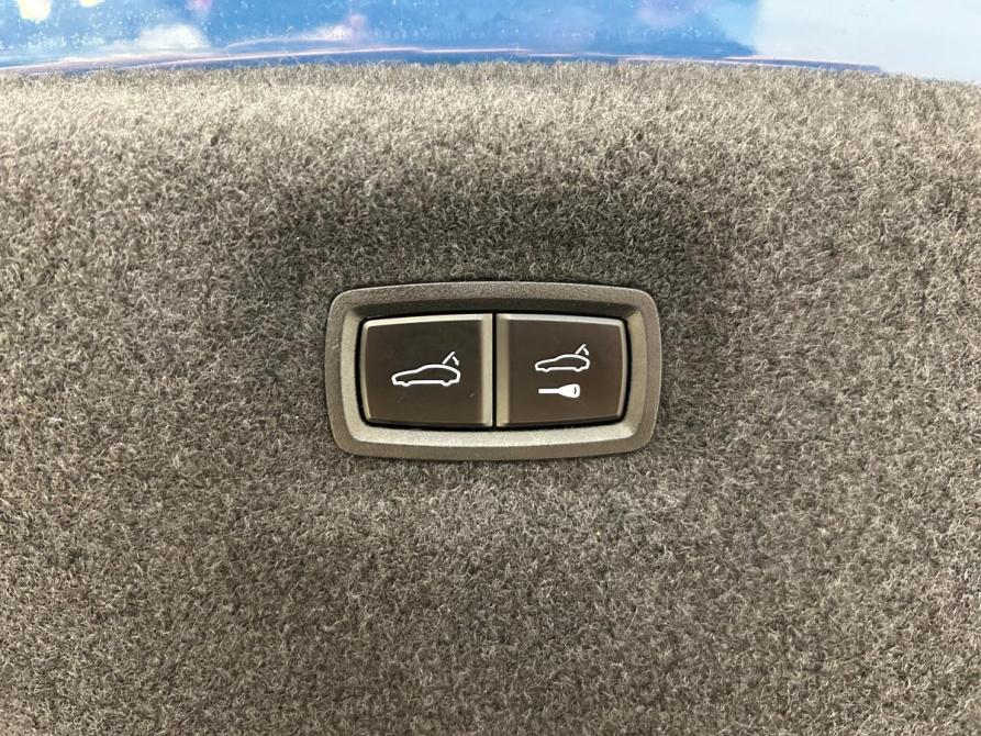 Porsche Taycan I Санкт-Петербург  - изображение 26