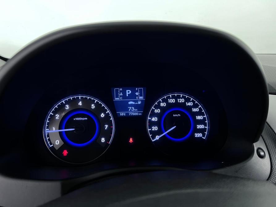 Hyundai Solaris I Рестайлинг Ростов-на-Дону  - изображение 12